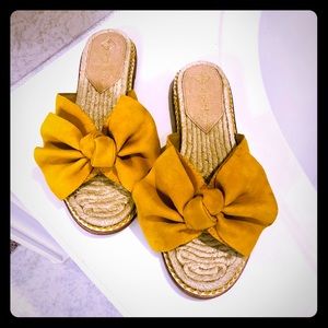 Antonio Melani slide sandal